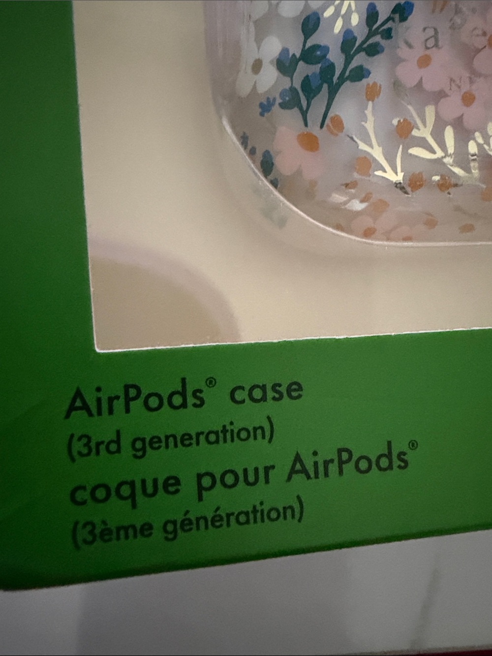 kate spade Pink Floral AirPods Case 3rd generation wireless chanrgung compatible - Picture 4 of 6